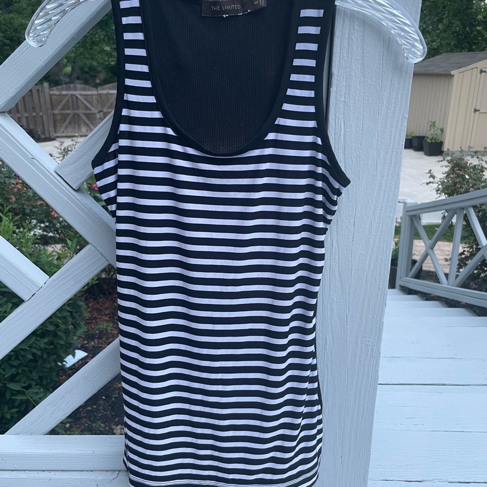 The Limited striped top with stretch XS